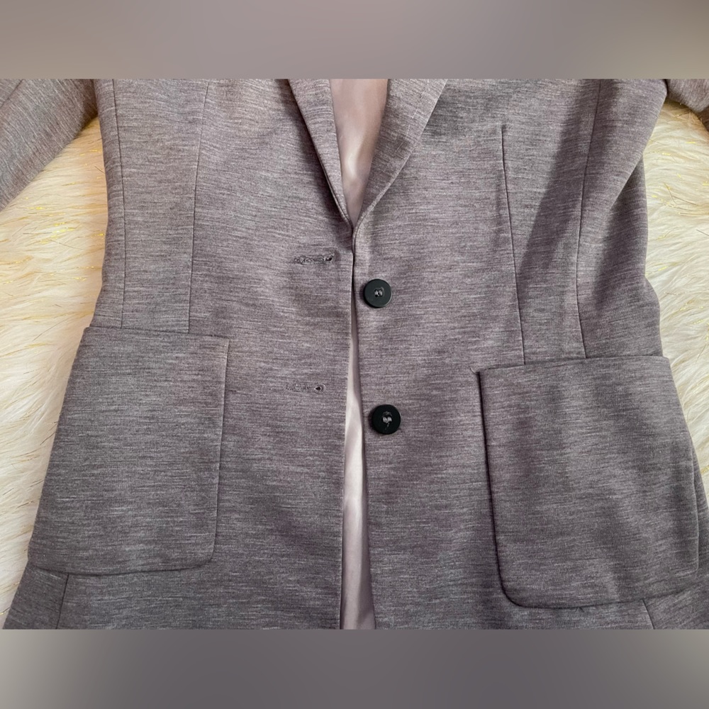 H&M Structured Blazer - Picture 3 of 8